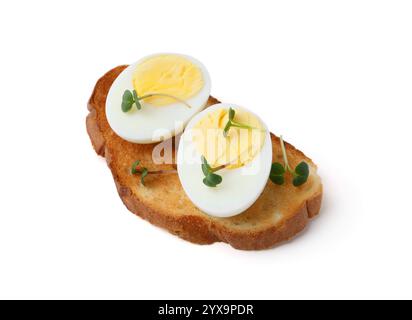 Sandwich mit hart gekochten Eiern isoliert auf weiß Stockfoto