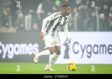 Turin, Italie. Dezember 2024. Pierre KALULU von Juventus während des italienischen Meisterschaftsspiels Serie A zwischen Juventus FC und Venezia FC am 14. Dezember 2024 im Allianz Stadion in Turin, Italien - Foto Matthieu Mirville (A Gandolfo)/DPPI Credit: DPPI Media/Alamy Live News Stockfoto