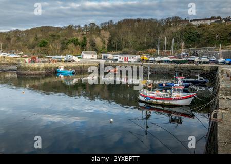 Dunure Ayrshire Hafen an einem ruhigen Dezembernachmittag Stockfoto