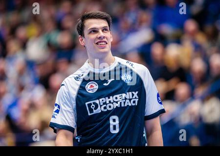 Frederik Simak (TBV Lemgo Lippe, #08) GER, TBV Lemgo Lippe vs. 1. VfL Potsdam, Handball, 1. Bundesliga, 15. Spieltag, Spielzeit 2024/2025, 15.12.2024 Foto: Eibner-Pressefoto/Jan Rollinger Stockfoto