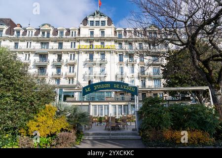 Montreux, Schweiz - 11. Dezember 2024: Eden Palace, ein Luxushotel am Genfer See an der Riviera Montreux Stockfoto