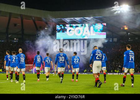 Glasgow, Großbritannien. Dezember 2024. Celtic spielte im Finale des Premier Sports Cup im Hampden Park in Glasgow, Schottland. Das Spiel ging in die Verlängerung, wobei der Punktestand Celtic 3 - 3 Rangers war. Die Torschützen für Celtic waren G. Taylor (56') Tor 56 Minuten D. Maeda (60') Tor 60 Minuten N. Kühn (87') und für Rangers N. Bajrami (41') Tor 41 Minuten M. Diomande (75') Tor 75 Minuten Danilo (88'). Das Spiel ging nach Elfmeterschießen und Celtic gewann mit 5:4. Quelle: Findlay/Alamy Live News Stockfoto