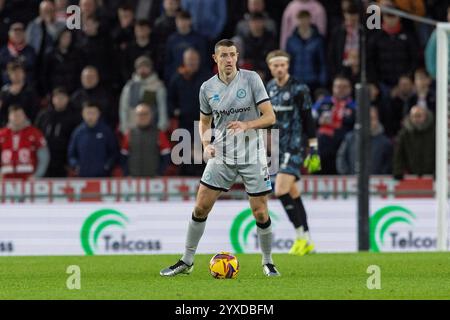 Millwall's Murray Wallace in Aktion während des Sky Bet Championship Matches zwischen Middlesbrough und Millwall im Riverside Stadium, Middlesbrough am Samstag, den 14. Dezember 2024. (Foto: Mark Fletcher | MI News) Credit: MI News & Sport /Alamy Live News Stockfoto