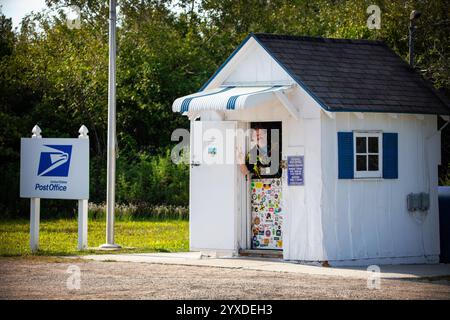 Das Ochopee Post Office ist das kleinste Postamt in den Vereinigten Staaten. Ochopee, Florida Stockfoto