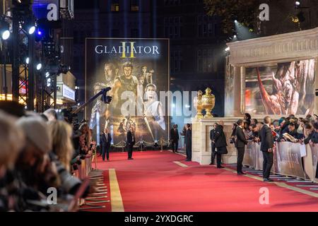 Celebs besuchen die Gladiator II-Filmpremiere mit: Atmosphere Where: London, United Kingdom When: 13 Nov 2024 Credit: Phil Lewis/WENN Stockfoto