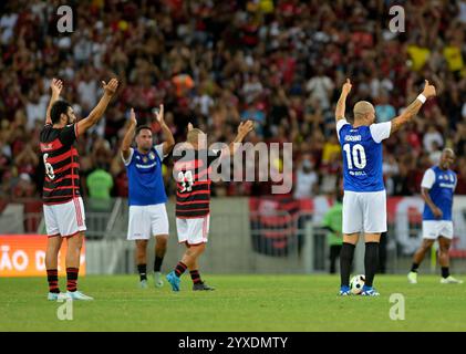 Rio de Janeiro-Brasilien, 15. Dezember 2024, Abschied von Fußballspieler Adriano Imperador im Stadion Maracanã Stockfoto