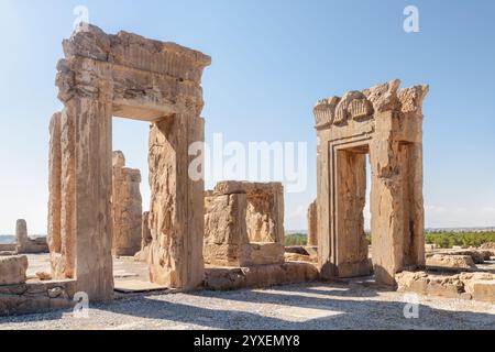 Fantastischer Blick auf die Ruinen des Hadischen Palastes, Persepolis, Iran Stockfoto