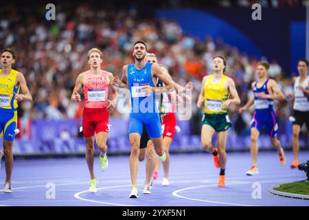 Federico Riva nahm an der 1500-Meter-Strecke der Olympischen Spiele 2024 in Paris Teil. Stockfoto