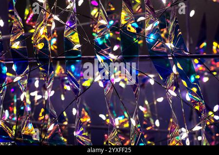 Hintergrund von mehrfarbigem reflektierendem Glas Stockfoto