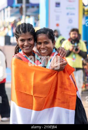 Kalkutta, Indien. Dezember 2024. Tata Steel World Marathon 25K Kolkata (TSW25K). Der weltweit einzige 25K Marathon des World Athletics Gold Label fand am 15. Dezember 2024 in Kalkutta statt. (Foto von Amlan Biswas/Pacific Press) Credit: Pacific Press Media Production Corp./Alamy Live News Stockfoto