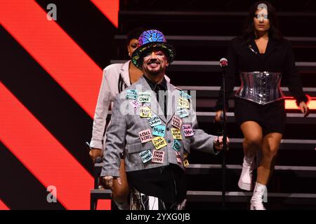 UK. Dezember 2024. LONDON, ENGLAND – 15. DEZEMBER: Boy George vom „Culture Club“ tritt am 15. Dezember 2024 in der O2 Arena in Greenwich auf. CAP/MAR © MAR/Capital Pictures Credit: Capital Pictures/Alamy Live News Stockfoto