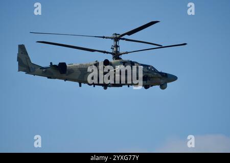 Russische Soldaten ziehen sich vom Luftwaffenstützpunkt Khmeimim in der Nähe der syrischen Stadt Latakia (Lattakia) zurück. In diesem 15. Dezember 2024 Foto der russischen Luftwaffe AT Stockfoto