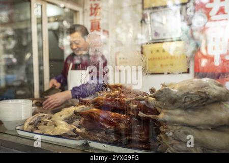 Fu Qiang Geschmortes Lebensmittel-Geschäft von Lin Qing und Li Hong Cheng, das Geschäft hat eine lange Tradition, Nanjing, China, Asien Stockfoto