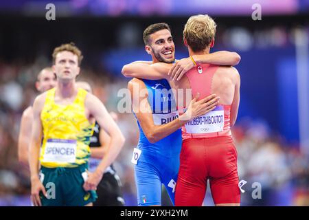 Federico Riva nahm an der 1500-Meter-Strecke der Olympischen Spiele 2024 in Paris Teil. Stockfoto