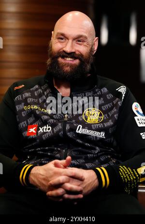 Tyson Fury im Hilton Hotel in Riad. Tyson Fury und Oleksandr Usyk treten am Samstag in Riad, Saudi-Arabien, bei einem Wettstreit über die Weltmeisterschaft von WBA, WBC und WBO gegeneinander an. Bilddatum: Montag, 16. Dezember 2024. Stockfoto