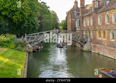 Die mathematische Brücke über den Fluss Cam Cambridge Stockfoto