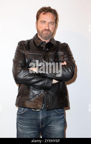 Doral, USA. Dezember 2024. DORAL, FLORIDA – 16. DEZEMBER: Gerard Butler wird während von Univisions Despierta America gesehen, um seinen neuen Film den of Thieves 2: Pantera in den Univision Studios am 16. Dezember 2024 in Doral, Florida zu promoten. (Foto: Dax Tamargo/SIPA USA) Credit: SIPA USA/Alamy Live News Stockfoto