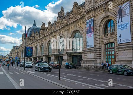 Das Musee d'Orsay-Gebäude am Südufer der seine in Paris, Frankreich Stockfoto