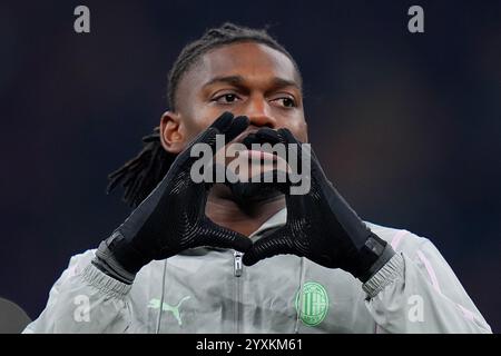 Mailand, Italien. Dezember 2024. Rafael Leao des AC Mailand beim Fußball-Spiel der UEFA Champions League zwischen dem AC Mailand und Crvena Zvezda im San Siro Stadion in Mailand, Norditalien - Mittwoch, 11. Dezember 2024. Sport - Fußball . (Foto: Spada/LaPresse) Credit: LaPresse/Alamy Live News Stockfoto