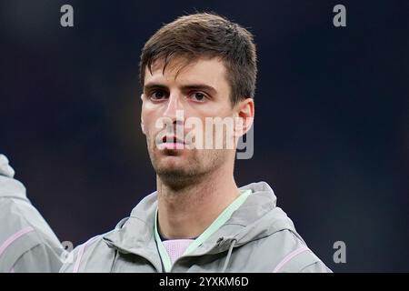 Mailand, Italien. Dezember 2024. Matteo Gabbia des AC Mailand das UEFA Champions League-Fußballspiel zwischen dem AC Mailand und Crvena Zvezda im San Siro Stadion in Mailand, Norditalien - Mittwoch, 11. Dezember 2024. Sport - Fußball . (Foto: Spada/LaPresse) Credit: LaPresse/Alamy Live News Stockfoto