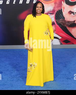 Los Angeles, USA. Dezember 2024. Natasha Rothwell kommt am Montag im Paramount's SONIC THE IGEL 3 Los Angeles Premiere im TCL Chinese Theatre in Hollywood, CA. Dezember 2024. (Foto: Sthanlee B. Mirador/SIPA USA) Credit: SIPA USA/Alamy Live News Stockfoto