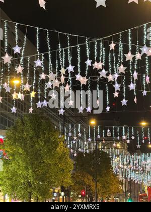 Weihnachtsbeleuchtung auf Oxford Straße, London, UK Stockfoto