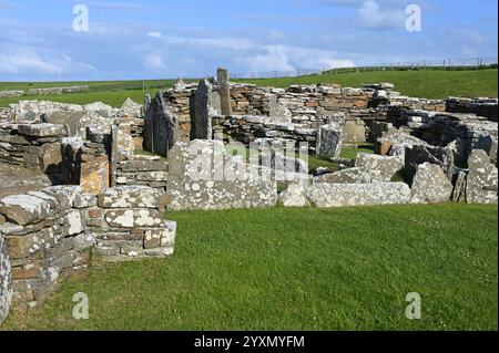 Überreste der 500 bis 200 v. Chr. eisenzeitlichen Siedlung am Broch of Gurness, Festland Orkney Schottland Stockfoto