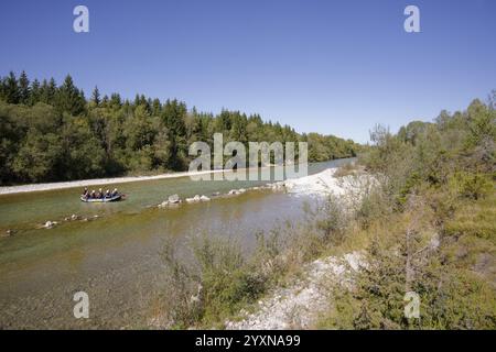 Isartal bei Lenggries, Brauneck, Isar, Fluss, Wassersport, Rafting, Wildwasser-Rafting, Bayern, Alpen, Voralpen, Berge, Alpinsport, Alpin Stockfoto