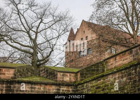 Palas der Nürnberger Burg, Kaiserburg, Stadtmauer, Nürnberg, Mittelfranken, Franken, Bayern, Deutschland, Europa Stockfoto