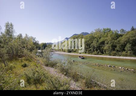 Isartal bei Lenggries, Brauneck, Isar, Fluss, Wassersport, Rafting, Wildwasser-Rafting, Bayern, Alpen, Voralpen, Berge, Alpinsport, Alpin Stockfoto