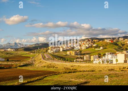 Wunderschöne Landschaft von Fnideq, im Norden Marokkos, neben dem spanischen Ceuta, Afrika Stockfoto