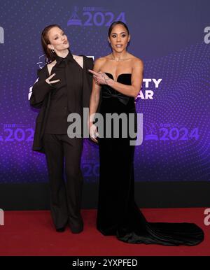 Alex Scott und Jess Glynne kommen zu den BRIT Awards 2025 in der