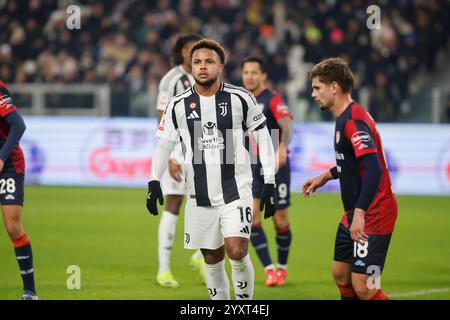 Turin, Italien. Dezember 2024. Weston McKennie von Juventus FC während des Coppa Italia 2024/25, Fußballspiels zwischen Juventus FC und Cagliari Calcio, am 17. Dezember 2024 im Allianz Stadium Turin Italien. Quelle: Nderim Kaceli/Alamy Live News Stockfoto