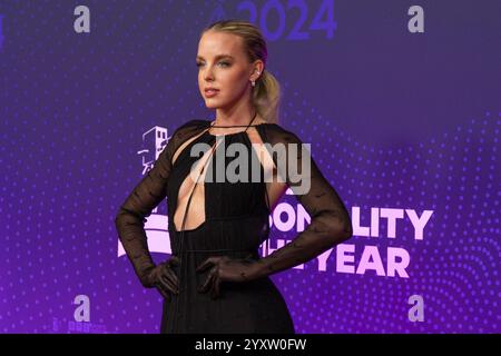 Manchester, Großbritannien. Dezember 2024. Keely Hodgkinson bei der BBC Sports Personality of the Year 2024 Credit: Craig Hawkhead/Alamy Live News Stockfoto