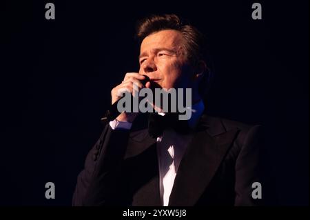 London, Vereinigtes Königreich. November 2024. Rick Astley aus den 80er-Jahren spielt in der Royal Albert Hall für die Weihnachtskonzerte. Cristina Massei/Alamy Live News. Stockfoto