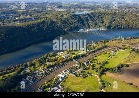 Luftansicht, Hengsteysee mit RWE Koepchenwerk am Ardeygebirge, Strandhaus Salitos Beach Hengsteysee mit Freibad Südufer, Autobahn A1, Bo Stockfoto