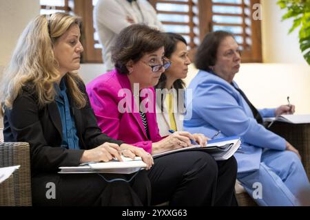 DHS-Sekretär Alejandro Mayorkas nimmt an einem bilateralen Treffen mit Panama (53954591021) Teil. Stockfoto