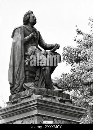 Dichters Standbeeld van de beroemde Nederlandse dichter Joost van den Vondel (1587-1679) in het, Stockfoto