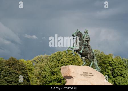 Denkmal für Peter I. in St. Petersburg - „der bronzene Reiter“. Stockfoto