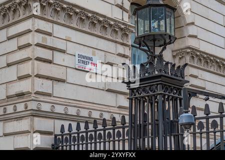 Straßenschild der Downing Street in London Stockfoto