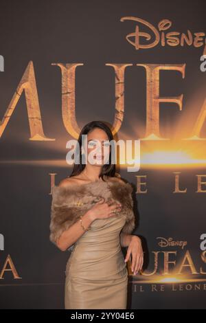 Via Vigevano, 18, Mailand, Italien, 17. Dezember, 2024, Elodie während des Photocall 'MUFASA: IL RE LEONE' - News Stockfoto