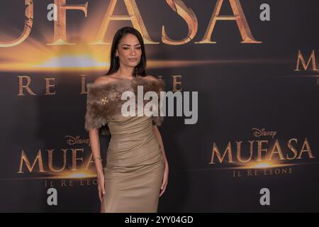 Via Vigevano, 18, Mailand, Italien, 17. Dezember, 2024, Elodie während des Photocall 'MUFASA: IL RE LEONE' - News Stockfoto