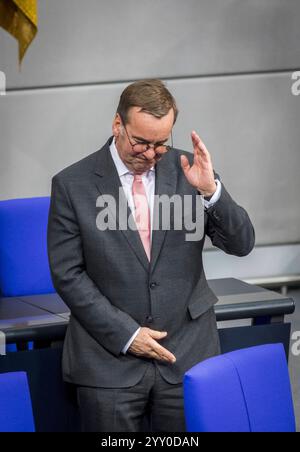 Boris Pistorius SPD, Bundesminister der Verteidigung, fotografiert am Rande einer Sitzung im Deutschen Bundestag. Berlin Deutschland *** Boris Pistorius SPD, Bundesverteidigungsminister, fotografiert am Rande einer Sitzung im Deutschen Bundestag Berlin Deutschland Copyright: XThomasxKoehlerx Stockfoto