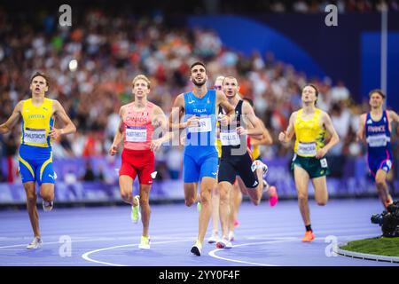 Federico Riva nahm an der 1500-Meter-Strecke der Olympischen Spiele 2024 in Paris Teil. Stockfoto