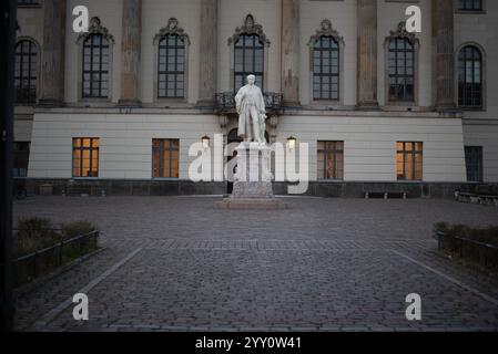 Humboldt-Universität Berlin, eine der ältesten Universitäten Deutschlands, bekannt für ihre historische Architektur Stockfoto