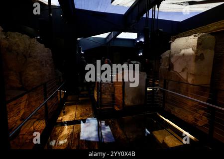 Roma, Italien. Dezember 2024. Inaugurazione del nuovo percorso di visita dell'Horrea Piperataria all'interno dell'area dei Fori Imperiali - Mercoled&#xec; 18 Dezember 2024 - Cronaca - (Foto di Cecilia Fabiano/LaPresse 2024 Stockfoto