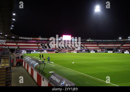 Rotterdam, Niederlande. Dezember 2024. ROTTERDAM, Stadion Het Kasteel, 18-12-2024, Saison 2024/2025, Niederländisch TOTO KNVB Beker. Während des Spiels Sparta - Go Ahead Eagles (Cup), Stadionübersicht Credit: Pro Shots/Alamy Live News Stockfoto