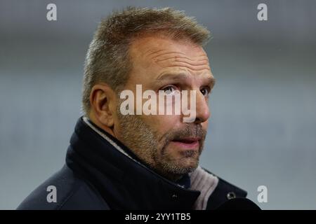 Rotterdam, Niederlande. Dezember 2024. ROTTERDAM, Stadion Het Kasteel, 18-12-2024, Saison 2024/2025, Niederländisch TOTO KNVB Beker. Während des Spiels Sparta - Go Ahead Eagles (Cup), Sparta Coach Maurice Steijn Credit: Pro Shots/Alamy Live News Stockfoto