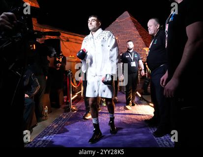 Aadam Hamed betritt den Ring am Boulevard World in Riad in Saudi-Arabien. Bilddatum: Mittwoch, 18. Dezember 2024. Stockfoto