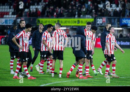 Rotterdam, Niederlande. Dezember 2024. ROTTERDAM, Stadion Het Kasteel, 18-12-2024, Saison 2024/2025, Niederländisch TOTO KNVB Beker. Während des Spiels Sparta - Go Ahead Eagles (Cup), Spieler Sparta Enttäuschung Credit: Pro Shots/Alamy Live News Stockfoto